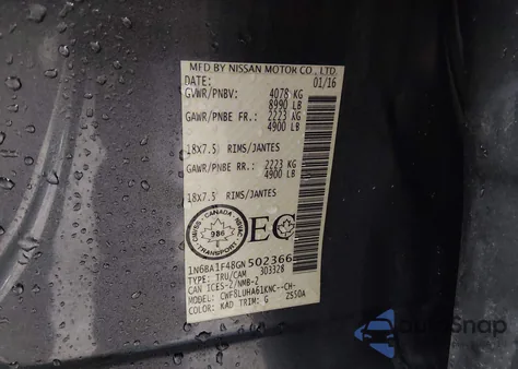 2016 Nissan Titan Xd Platinum Reserve Diesel/Pro-4X Diesel/S Diesel/Sl Diesel/Sv Diesel z USA, uszkodzony, nr VIN 1N6BA1F48GN502366